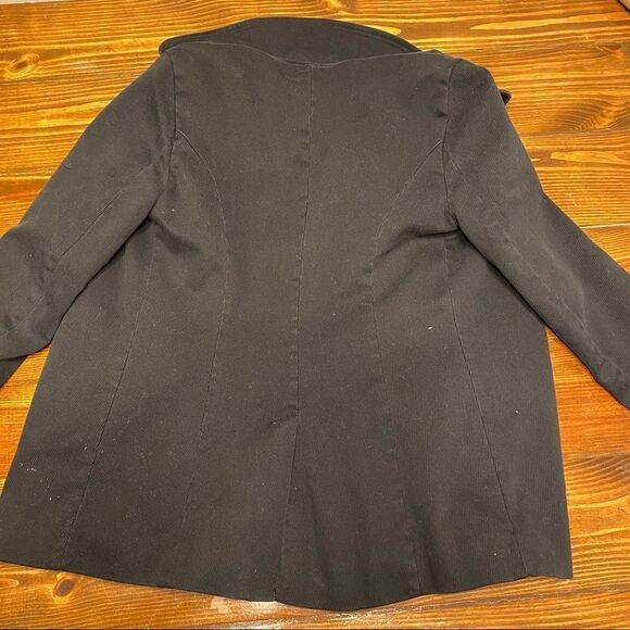 Like-New GAP Women’s Peacoat - Picture 5 of 6